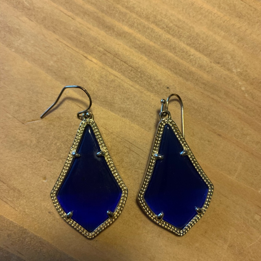 Kendra Scott earrings